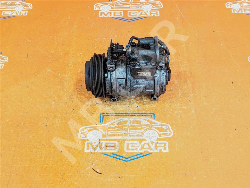 Компрессор кондиционера MERCEDES-BENZ W124 W124/S124/C124/A124 (1984 - 1993) фото 1 — Разборка Мерседес