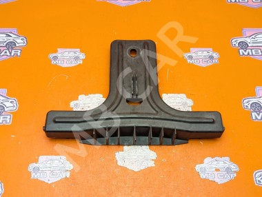 Кронштейн радиатора MERCEDES-BENZ E-класс W212/S212/C207/A207 (2009 - 2013) &mdash; Разборка Мерседес