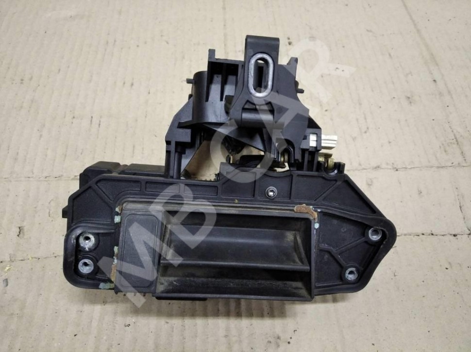 Ручка открытия багажника MERCEDES-BENZ E-класс W211/S211 (2002 - 2006) фото 1 — Разборка Мерседес
