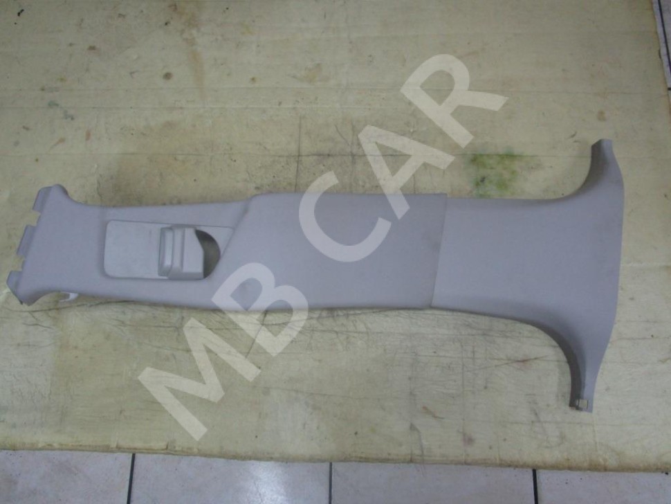 Накладка средней стойки MERCEDES-BENZ CLS-класс C218/X218 рестайлинг (2014 - 2017) фото 1 &mdash; Разборка Мерседес