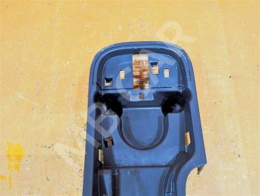 Подлокотник MERCEDES-BENZ Citan W415 (2012 - 2021) — Разборка Мерседес