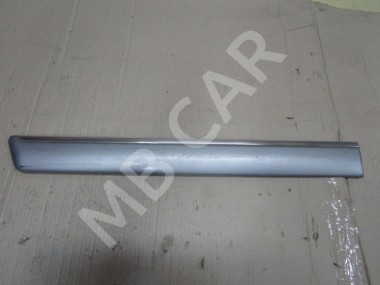 Молдинг двери MERCEDES-BENZ E-класс W210/S210 (1995 - 1999) — Разборка Мерседес