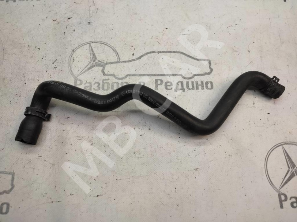 Патрубок ОЖ MERCEDES-BENZ S-класс W220 (1998 - 2005) фото 1 — Разборка Мерседес