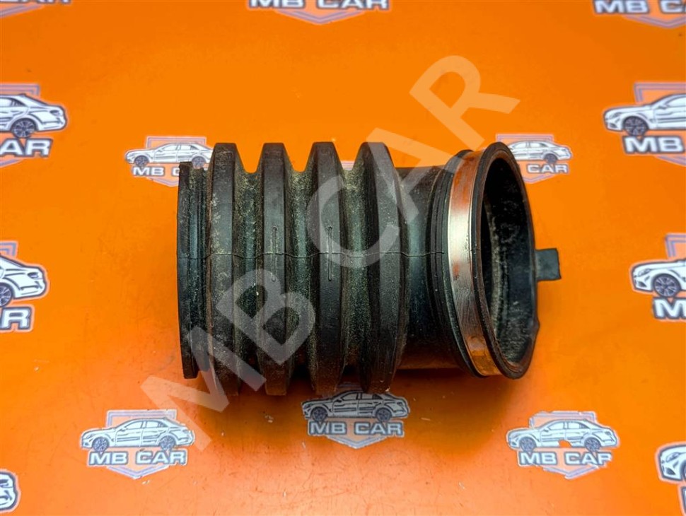 Патрубок воздушный MERCEDES-BENZ M-класс W163 (1997 - 2001) фото 1 — Разборка Мерседес