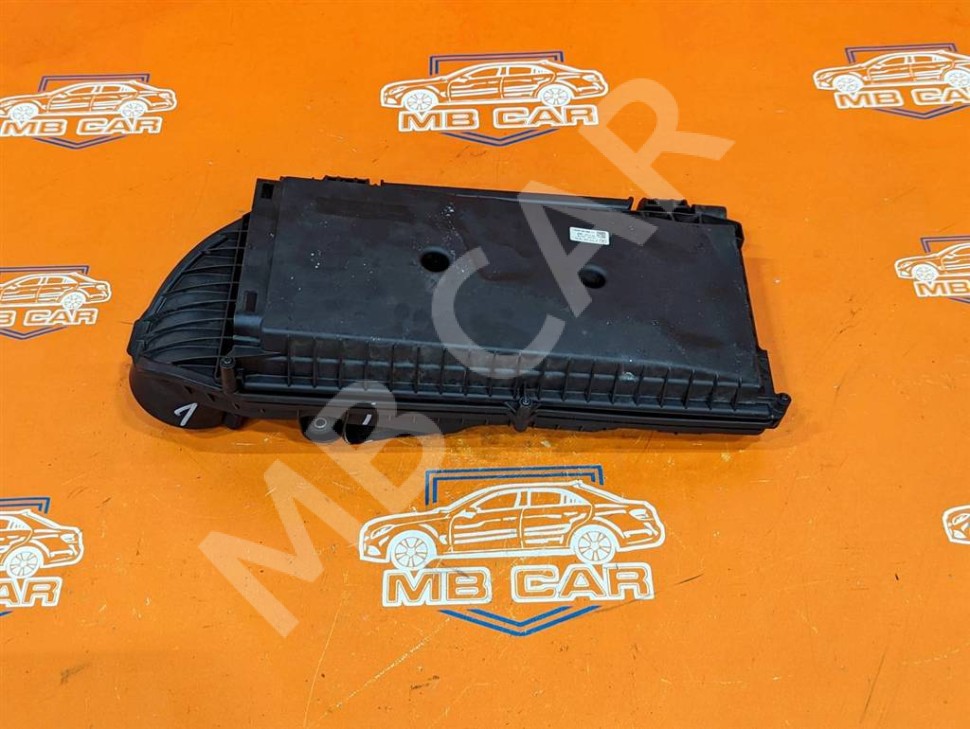 Корпус воздушного фильтра MERCEDES-BENZ E-класс W212/S212/C207/A207 (2009 - 2013) фото 1 — Разборка Мерседес