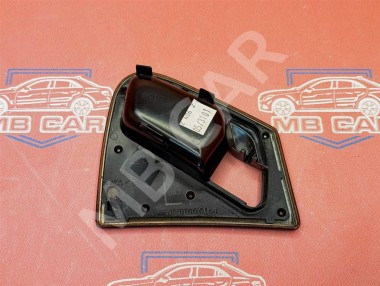 Накладка ручки двери MERCEDES-BENZ M-класс W163 (1997 - 2001) — Разборка Мерседес