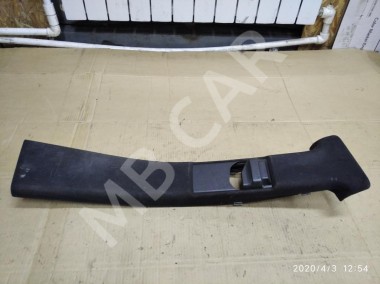 Накладка средней стойки MERCEDES-BENZ E-класс W210/S210 (1995 - 1999) — Разборка Мерседес