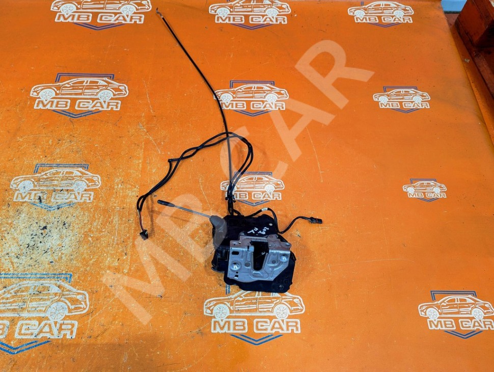 Замок двери передней левой MERCEDES-BENZ CLK-класс C209/A209 рестайлинг (2005 - 2010) фото 1 &mdash; Разборка Мерседес