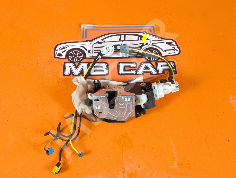 Замок двери передней левой MERCEDES-BENZ S-класс W220 (1998 - 2005) фото 1 &mdash; Разборка Мерседес