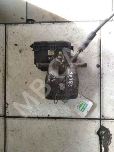 Суппорт задний левый MERCEDES-BENZ CLA-класс C117/X117 (2013 - 2016) — Разборка Мерседес