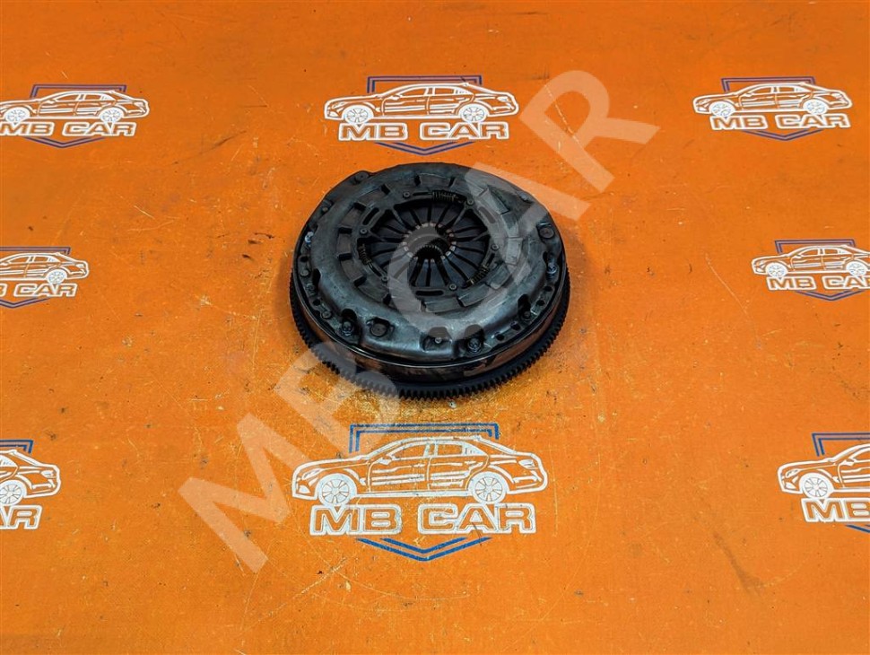 Маховик МКПП MERCEDES-BENZ Sprinter W901-905 (1995 - 2006) фото 1 — Разборка Мерседес