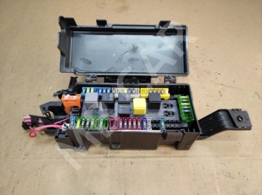 Блок предохранителей MERCEDES-BENZ GLE-класс W166 (2015 - 2018) — Разборка Мерседес