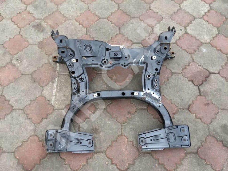 Подрамник передний MERCEDES-BENZ A-класс W176 (2012 - 2015) фото 1 — Разборка Мерседес