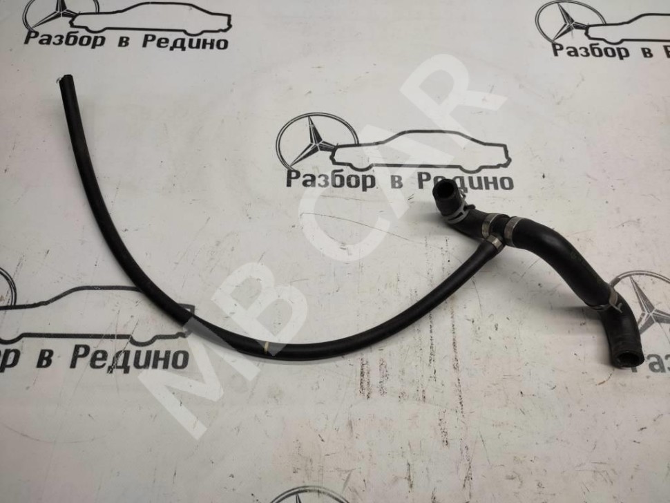Патрубок ОЖ MERCEDES-BENZ SLK-класс R170 (1996 - 2000) фото 1 — Разборка Мерседес