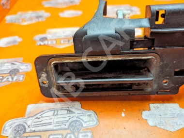 Ручка открытия багажника MERCEDES-BENZ M-класс W163 рестайлинг (2001 - 2005) &mdash; Разборка Мерседес