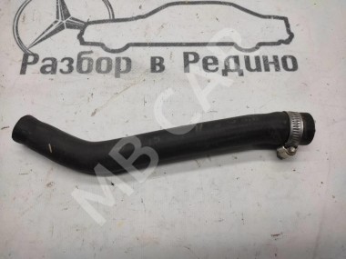 Патрубок ОЖ MERCEDES-BENZ CLK-класс C208/W208 (1997 - 2000) — Разборка Мерседес