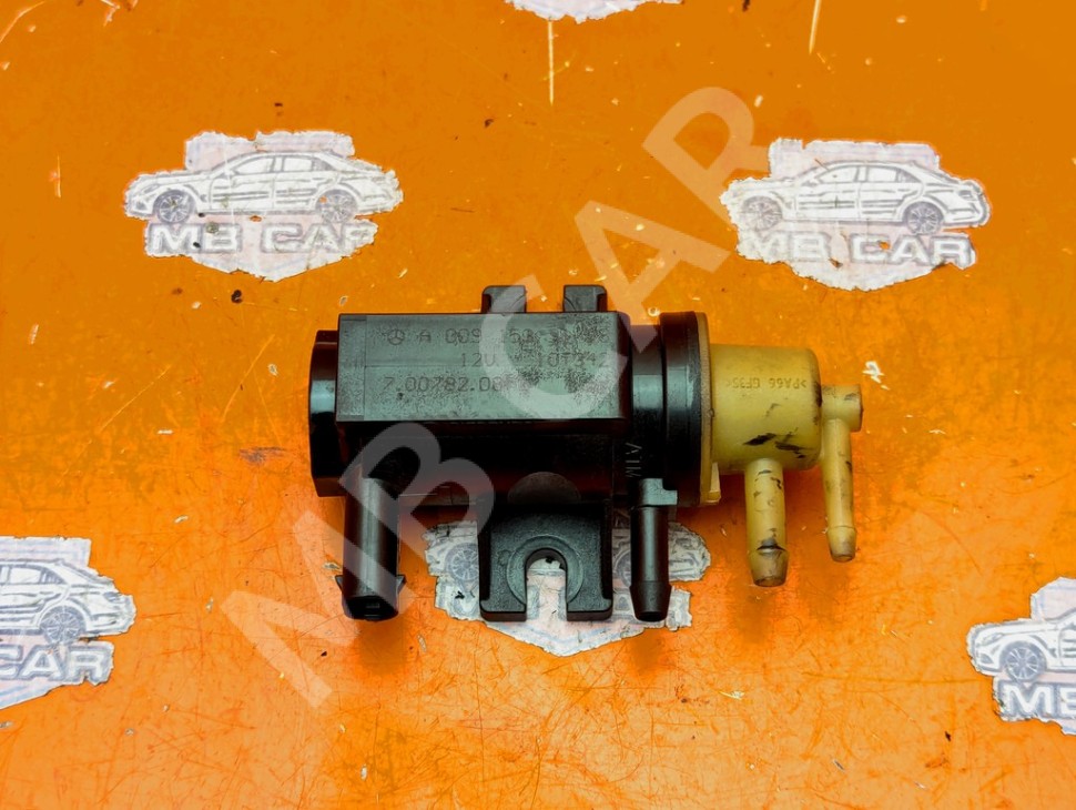 Клапан турбины MERCEDES-BENZ C-класс W204/S204 (2006 - 2011) фото 1 — Разборка Мерседес