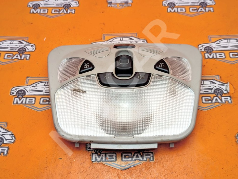 Плафон салона MERCEDES-BENZ C-класс W203/S203/CL203 рестайлинг (2004 - 2008) фото 1 &mdash; Разборка Мерседес