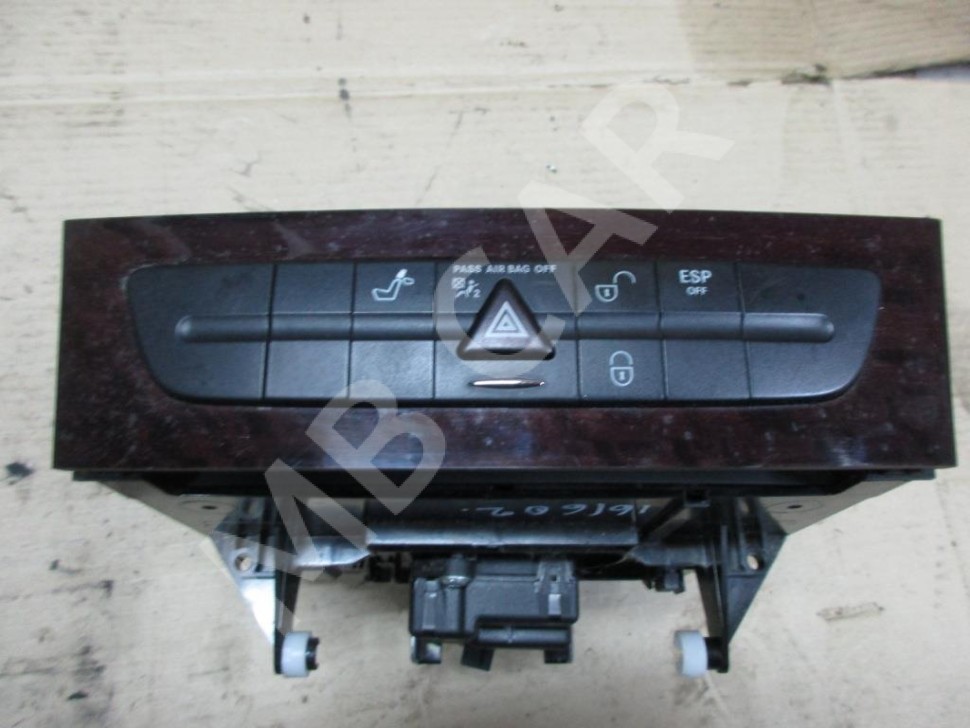 Чейнджер MERCEDES-BENZ E-класс W211/S211 (2002 - 2006) фото 1 — Разборка Мерседес