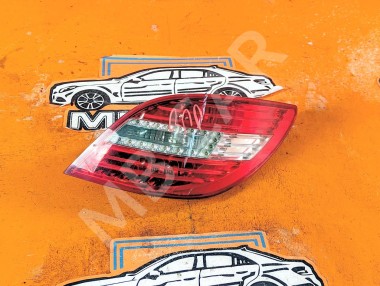 Фонарь задний правый MERCEDES-BENZ R-класс W251 рестайлинг 2 (2010 - 2017) &mdash; Разборка Мерседес