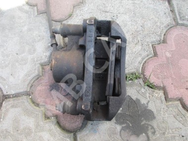 Суппорт передний правый MERCEDES-BENZ Vito W638 (1996 - 2003) — Разборка Мерседес