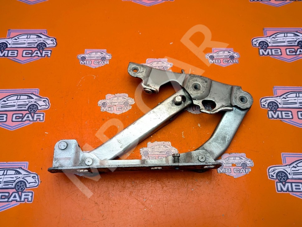 Петля капота MERCEDES-BENZ E-класс W211/S211 (2002 - 2006) фото 1 &mdash; Разборка Мерседес