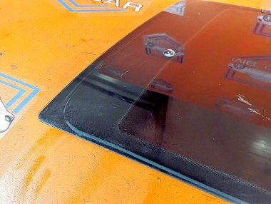 Стекло боковое MERCEDES-BENZ V-класс W638/W639 (1996 - 2003) V 220 2.1 D AT (122 л.с.) &mdash; Разборка Мерседес