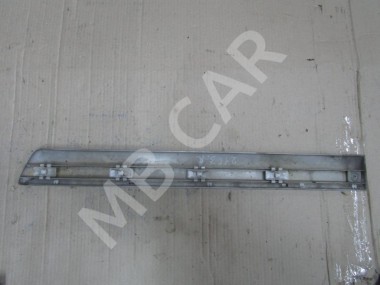 Молдинг двери MERCEDES-BENZ E-класс W210/S210 (1995 - 1999) — Разборка Мерседес