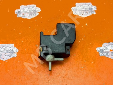 Клапан переключающий MERCEDES-BENZ E-класс W124/S124/C124/A124 (1984 - 1997) — Разборка Мерседес