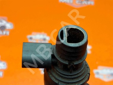 Трубка вентиляции картерных газов MERCEDES-BENZ E-класс W210/S210 (1995 - 1999) — Разборка Мерседес