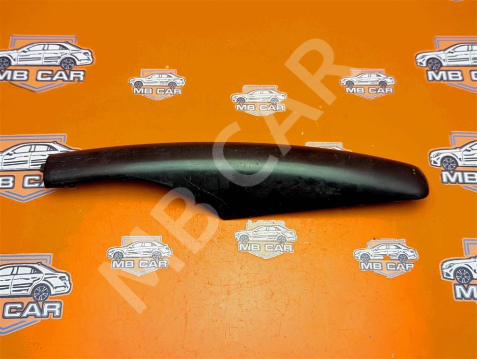 Крышка крепления рейлинга MERCEDES-BENZ M-класс W163 (1997 - 2001) фото 1 &mdash; Разборка Мерседес