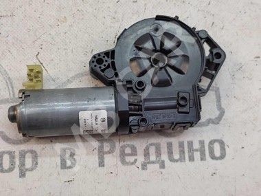 Моторчик шторки панарамной крыши MERCEDES-BENZ GLC-класс AMG X253 (2016 - 2019) — Разборка Мерседес