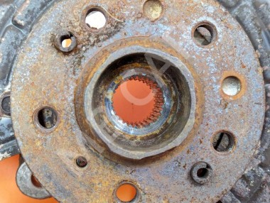 Кулак поворотный передний правый MERCEDES-BENZ M-класс W164 (2005 - 2008) — Разборка Мерседес