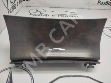 Пепельница MERCEDES-BENZ CLS-класс C219 (2004 - 2008) — Разборка Мерседес