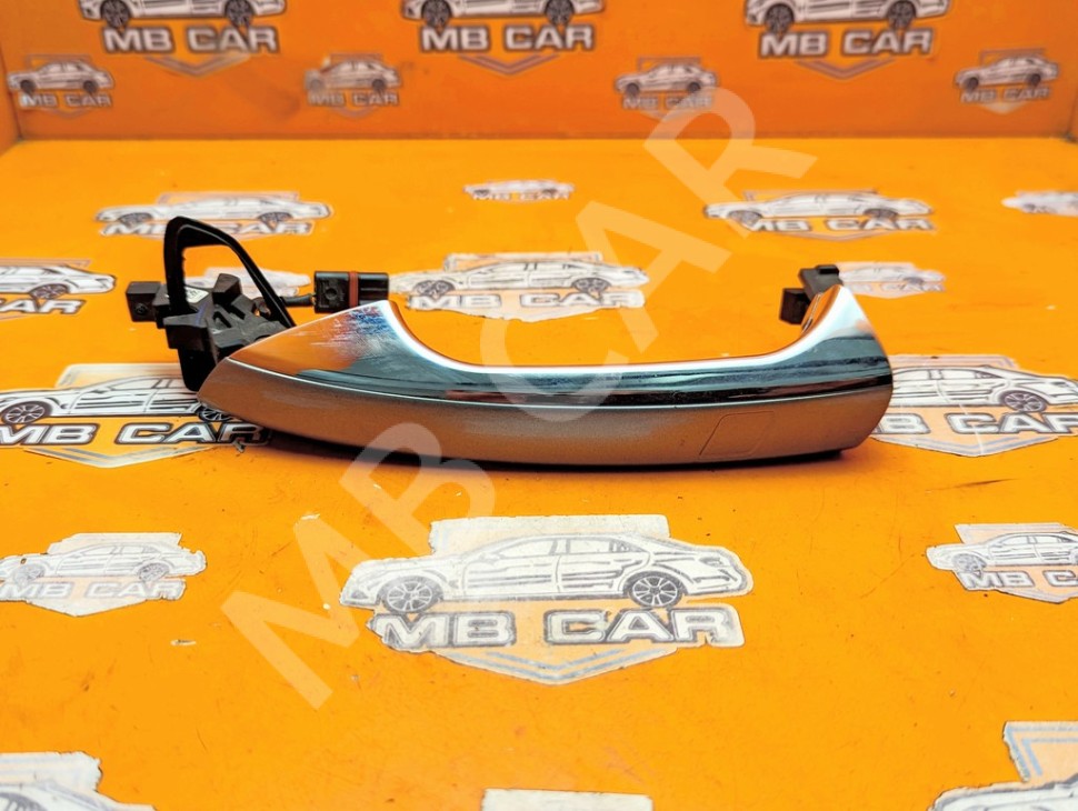 Ручка двери наружняя MERCEDES-BENZ GLE-класс W166 (2015 - 2018) фото 1 &mdash; Разборка Мерседес