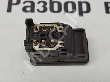 Кнопка сдвижного люка MERCEDES-BENZ W124 W124/S124/C124/A124 (1984 - 1993) — Разборка Мерседес