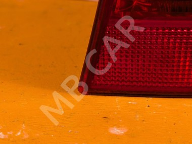 Фонарь задний правый MERCEDES-BENZ M-класс W163 рестайлинг (2001 - 2005) &mdash; Разборка Мерседес