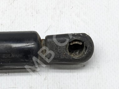 Амортизатор капота MERCEDES-BENZ M-класс W163 рестайлинг (2001 - 2005) — Разборка Мерседес