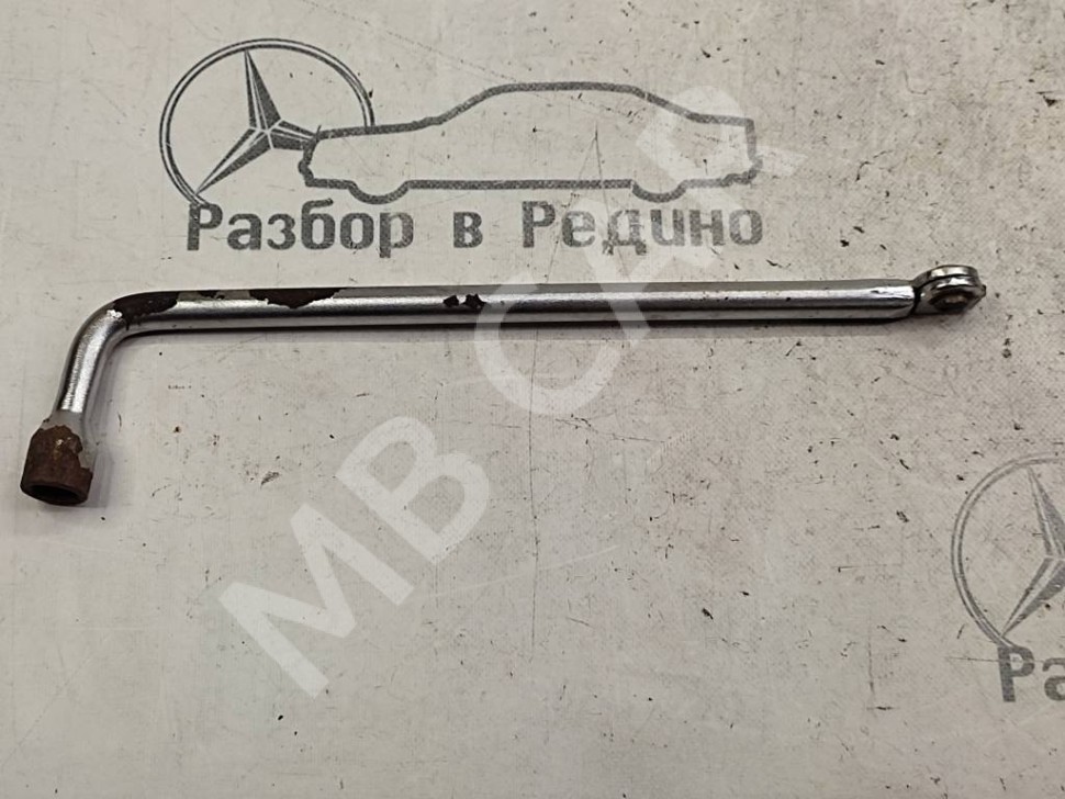 Ключ балонный MERCEDES-BENZ S-класс W140 (1991 - 1998) фото 1 — Разборка Мерседес