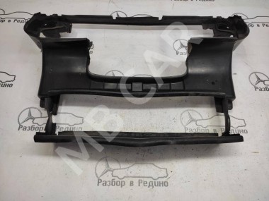 Кожух радиатора MERCEDES-BENZ R-класс W251 (2005 - 2007) — Разборка Мерседес