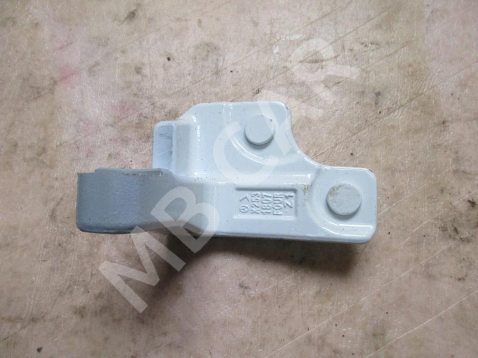 Петля двери MERCEDES-BENZ GLC-класс X253 (2015 - 2019) фото 1 — Разборка Мерседес