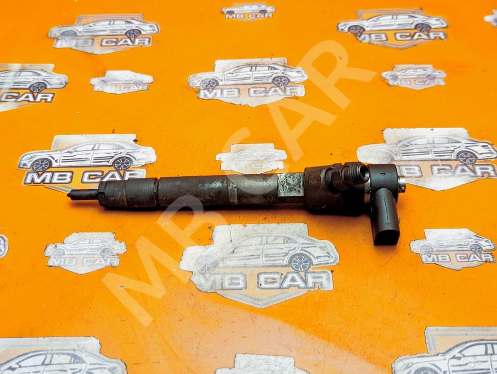 Форсунка ДИЗЕЛЬ MERCEDES-BENZ C-класс W203/S203/CL203 рестайлинг (2004 - 2008) фото 1 &mdash; Разборка Мерседес