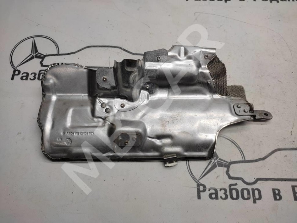 Защитный экран MERCEDES-BENZ S-класс W222/C217/A217 рестайлинг (2017 - 2020) фото 1 — Разборка Мерседес