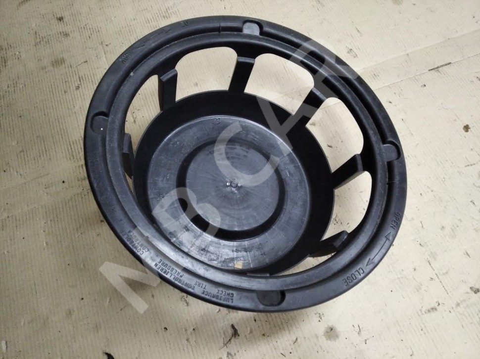 Поддон запасного колеса MERCEDES-BENZ S-класс W220 (1998 - 2005) фото 1 — Разборка Мерседес