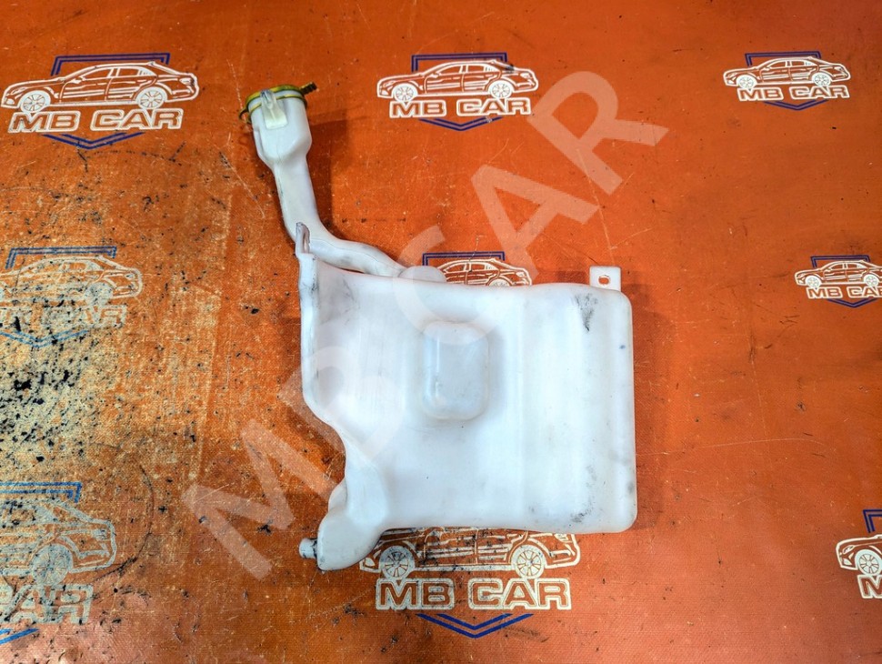 Бачок омывателя MERCEDES-BENZ C-класс W203/S203/CL203 (2000 - 2004) фото 1 — Разборка Мерседес
