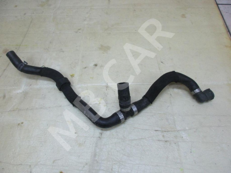 Патрубок ОЖ MERCEDES-BENZ E-класс W212/S212/C207/A207 (2009 - 2013) фото 1 — Разборка Мерседес