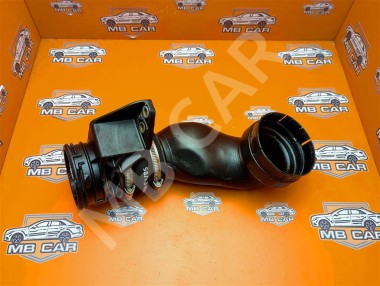 Патрубок интеркулера MERCEDES-BENZ E-класс W211/S211 (2002 - 2006) — Разборка Мерседес