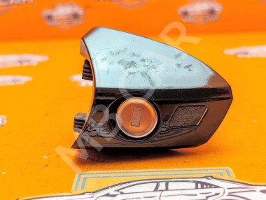 Личинки дверей MERCEDES-BENZ C-класс W204/S204 (2006 - 2011) — Разборка Мерседес