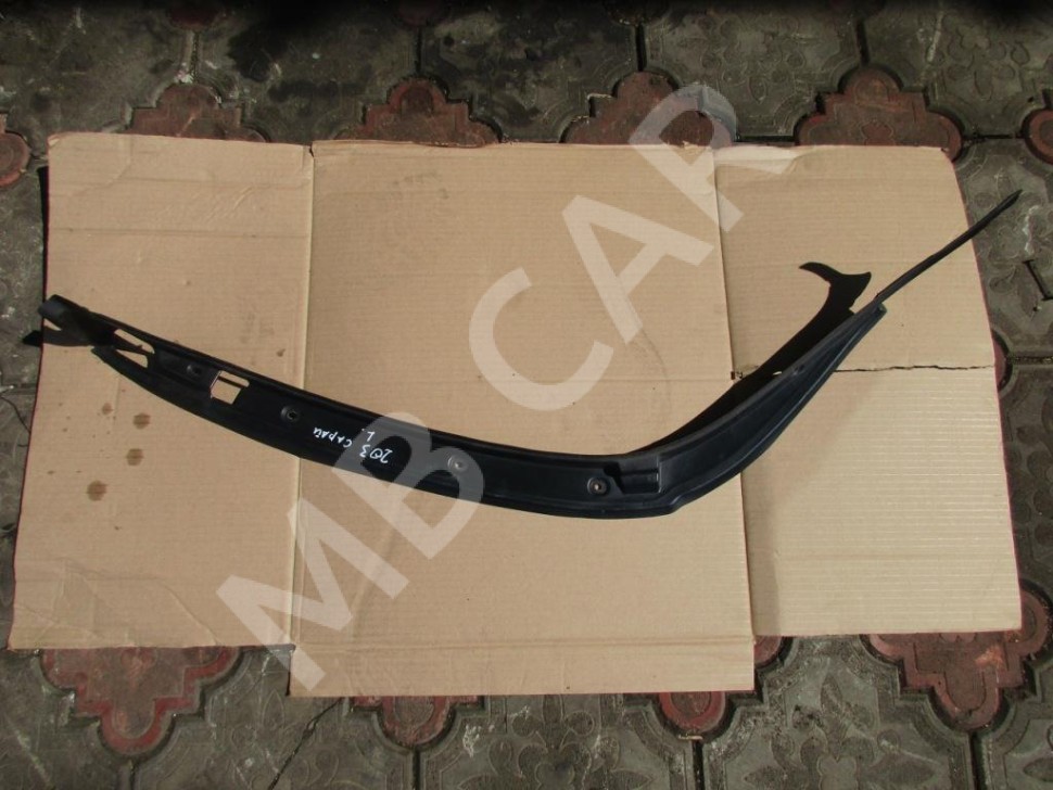 Водосток MERCEDES-BENZ C-класс W203/S203/CL203 рестайлинг (2004 - 2008) фото 1 — Разборка Мерседес