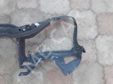 Рамка крепления фары MERCEDES-BENZ S-класс W220 (1998 - 2005) — Разборка Мерседес